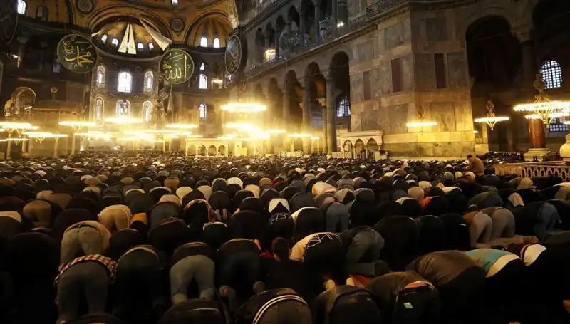 Ramazan Bayramı 2025 Ne Zaman? Tüm Detaylar İçin Bizimle Kalın!