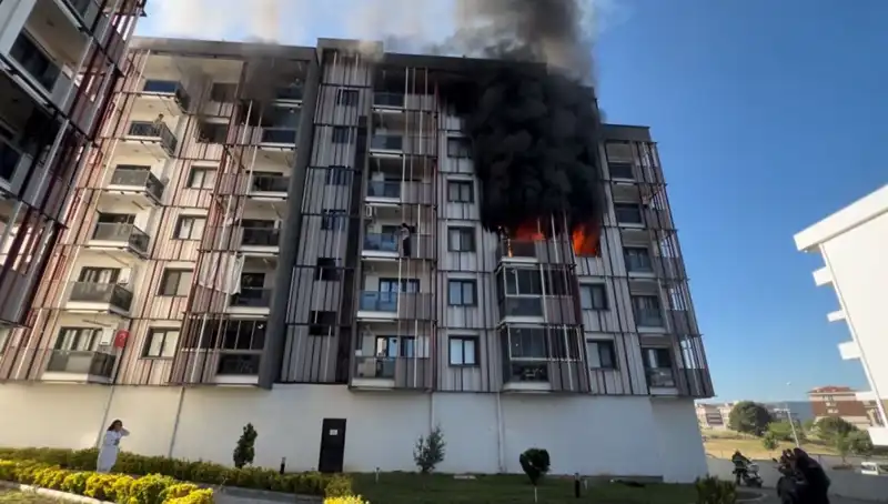 Çanakkale'de Yangın Faciası: Korku Dolu Anların Ardından Psikolojik Etkiler