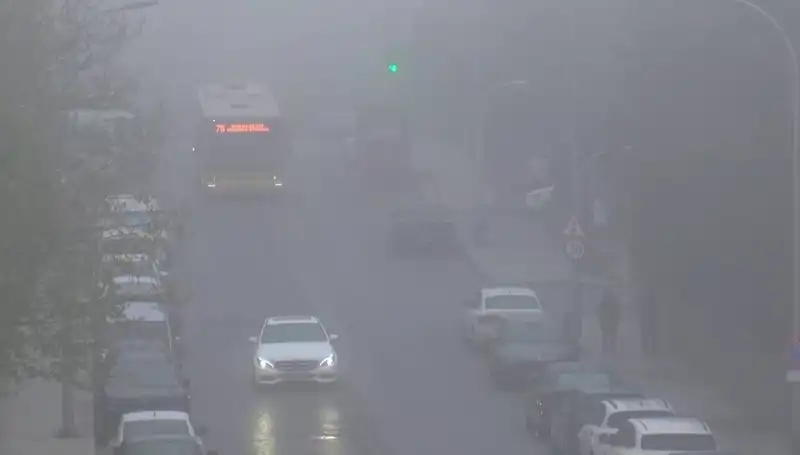 İstanbul'da Psikolojik Etkileri Artıran Yoğun Sis Uyarısı