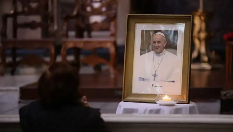 Papa Francis’in Vasiyeti ve Cenaze Ayrıntıları: Duygusal Notlar ve Yeni Dönem