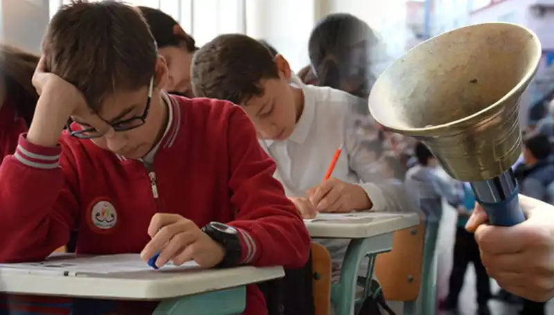 Okulların Ara Tatil Süresi Uzuyor mu? 2024-2025 Takvimi Soruları Yanıtlıyor!