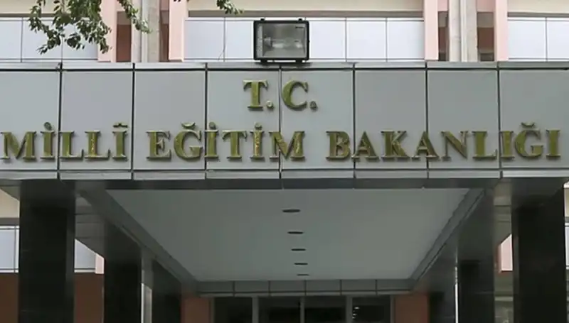 MEB'den Önemli Uyarı: Bakanlık Adı Kullanarak Dolandırıcılık Yapanlara Dikkat!