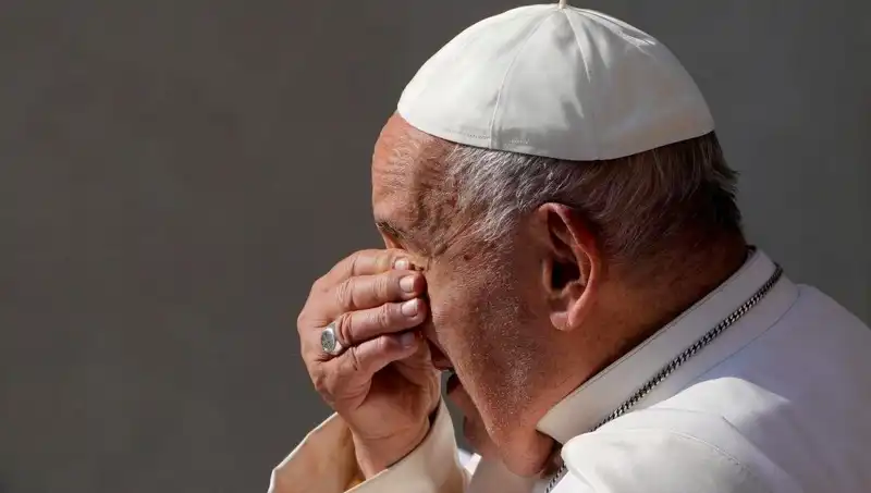 Papa Francis, Hastaneden Sesli Mesajla Dünyaya Moral Verdi