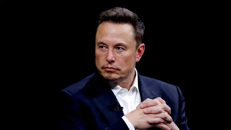 Musk’ın İddiası: Robot Cerrahlar Geleceği Şekillendirecek Mi?