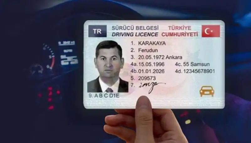 Eski Tip Ehliyetinizi Yenilemek İçin Son Tarih Geldi Çat Kapı!