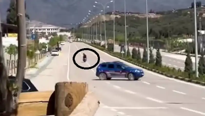 TikTok Videosu: Genç Bir Kadının Hayatını Değiştiren Olay
