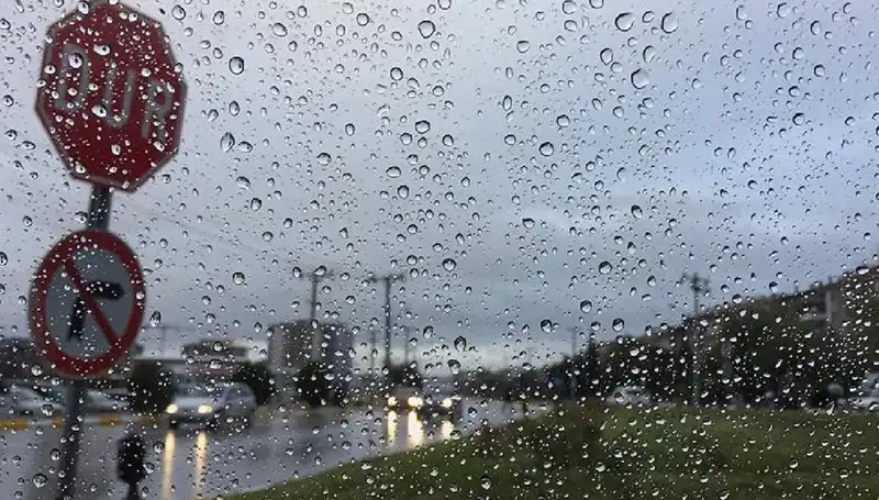 Meteoroloji Uyardı: 20 İlde Sağanak Yağış ve Sıcaklık Düşüşü Bekleniyor