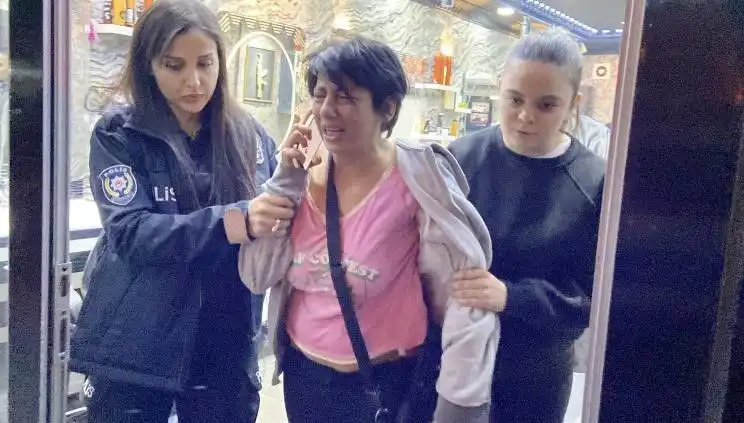 Polise "Köpek" Deyip İten Kadın Hakkında Şok Edici Gelişmeler