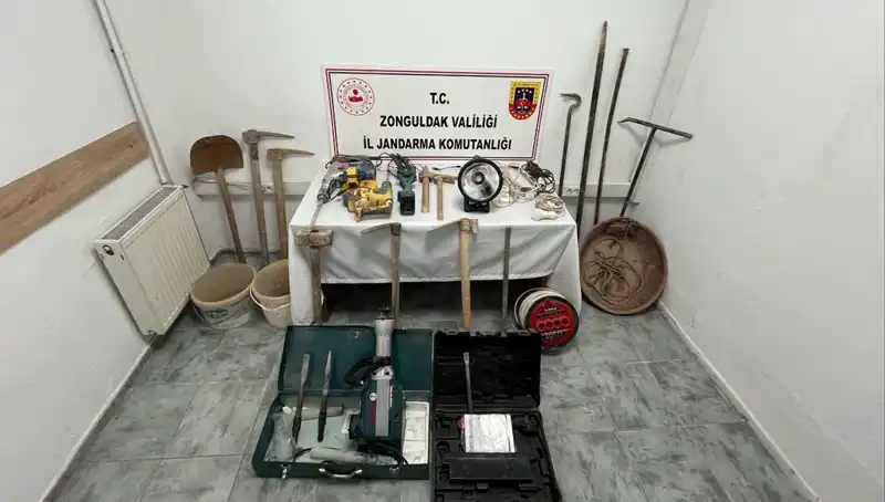 Çaycuma'da Kaçak Kazı Yapan Beş Kişi Yakalandı: Psikolojik Etkileri Neler?