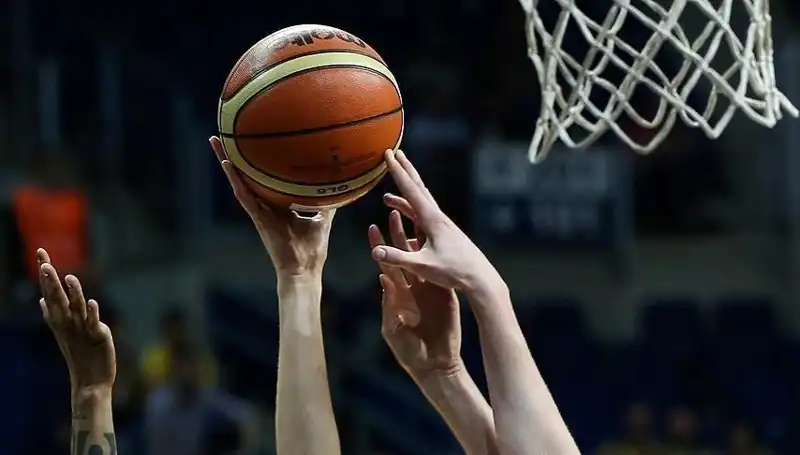 Kadın Basketbolunda Fenerbahçe-Beşiktaş Yarı Finalinin Psikolojik Dinamikleri
