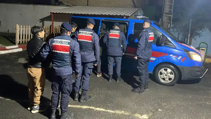 Edirne'de Yakalanan 17 Düzensiz Göçmen: Psikolojik Etkileri ve Toplumsal Dinamikler