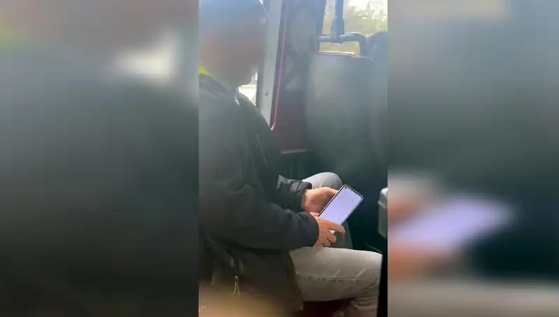 Minibüste Taciz Olayı: Genç Kızın Cesur Eylemi Şüpheliyi Ele Verdi