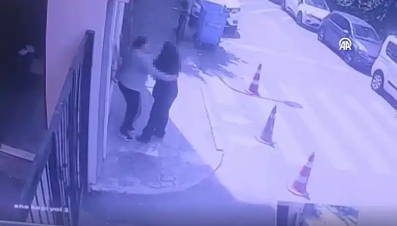 İstanbul'daki Liselerde Güvenlik Endişesi: Tuvaletlerde Yaşanan Dehşet Olayı