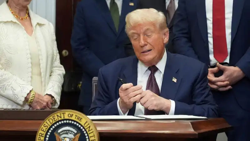 Trump’ın Beyaz Saray’a 200 Milyon Dolarlık Lüks Dokunuşu: Psikolojik Etkileri Ne Olacak?