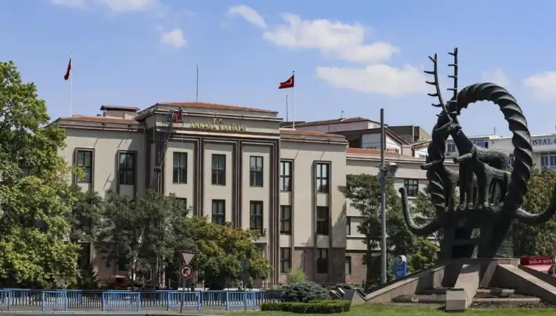 Ankara Valiliği'nin 12/12 Çalışma Sistemi: Psikolojik Etkileri ve Yenilikler