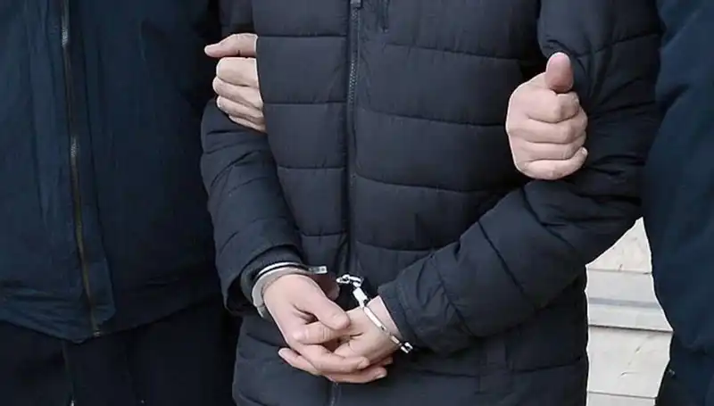Sakarya'da 32 Yıl Aranmanın Ardından Suçlu Polise Yakalandı!