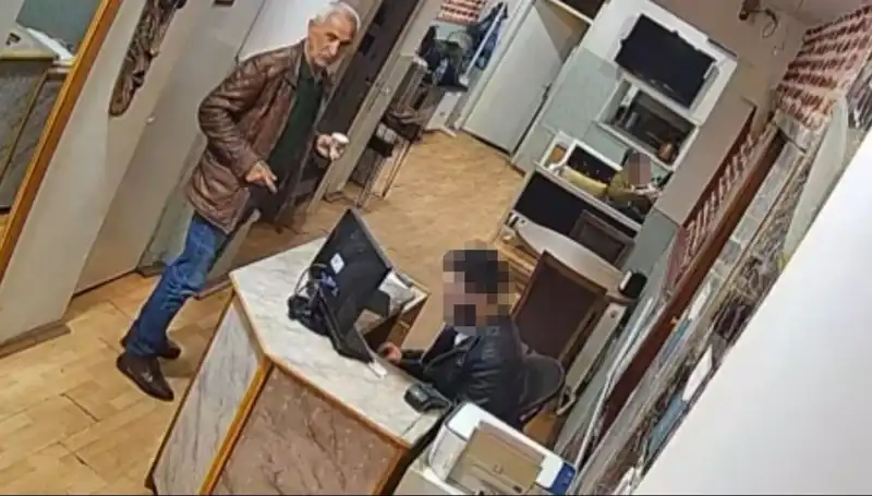 Selçuk Tengioğlu’nun Özgür Özel’e Saldırısının Ardından Çarpıcı Görüntüler Ortaya Çıktı