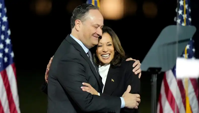 Trump ve Kamala Harris’in Eşleri: Siyasi Çatışmaların Gölgeleri