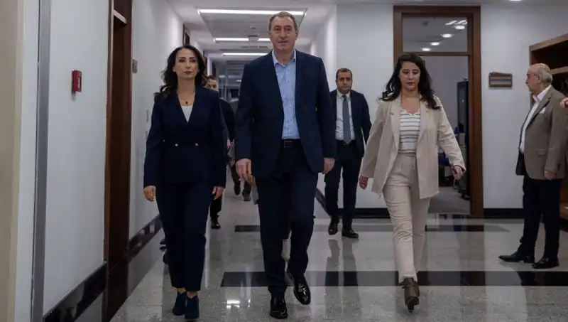 DEM Parti Heyeti, Üç Farklı Siyasi Parti ile İlişkileri Güçlendirecek