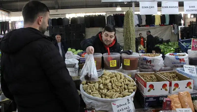 Sarı Altın Zirveye Çıkarken, Gece Alışverişi Patladı