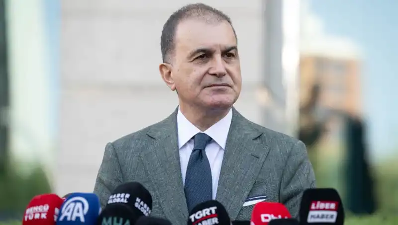 Ömer Çelik'ten Çarpıcı Açıklama: Meşru Demokratik Alan Neden Tehdit Altında?