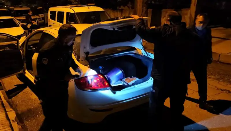 Polisten Kaçan Şahısın Ehliyetine 7 Yıl El Konuldu!