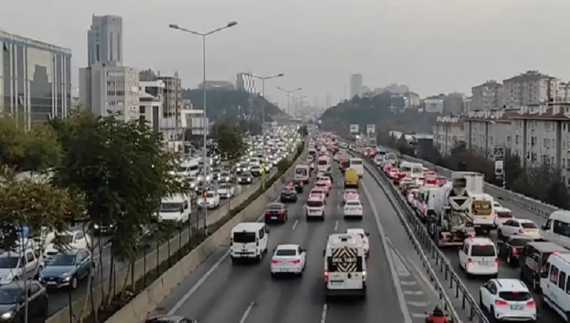 Trafik Haftası: Güvenli Sürüş İçin Bilinmesi Gerekenler