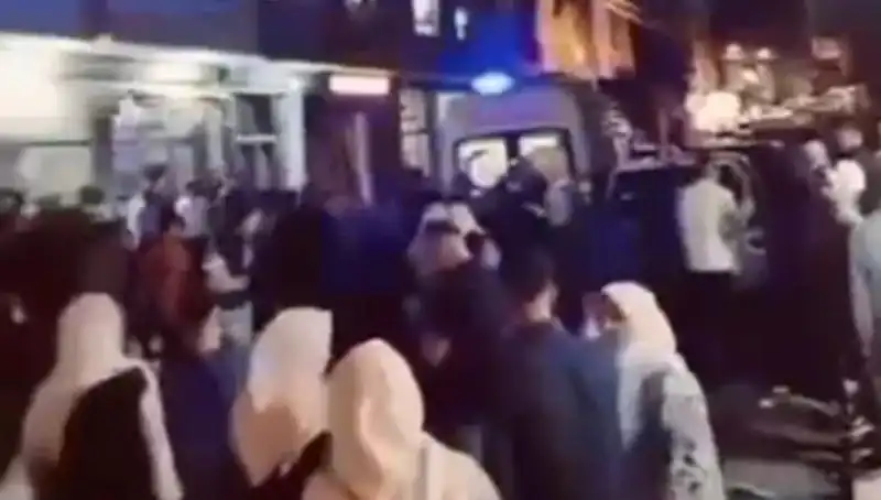 14 Yaşındaki Kader'in Balkondan Düşmesi, Aile ve Toplumda Derin Etkiler Yaratıyor