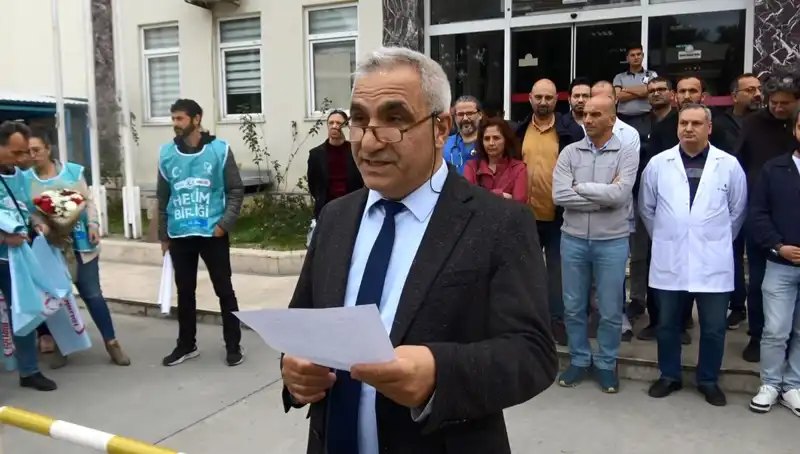 Antalya’da Sağlık Çalışanlarına Yönelik Saldırı: İş Bırakma Eylemi Gerçekleşti