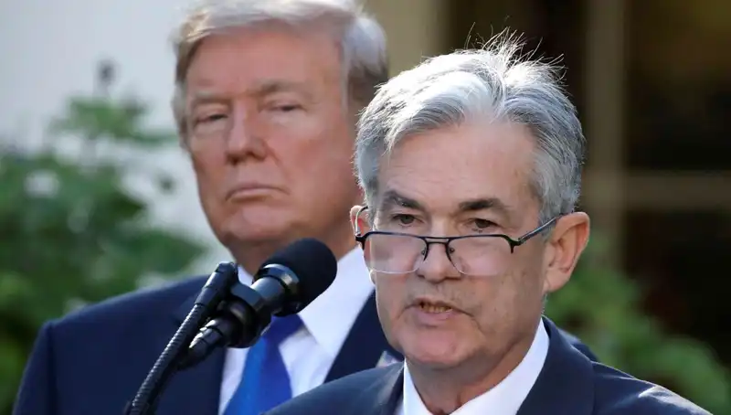 Trump’tan Fed’e Sert Eleştiri: Powell’ın Görev Süresi Aşınıyor!