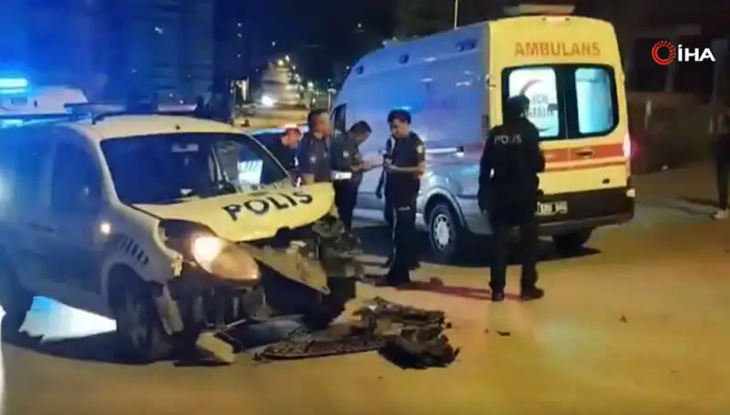 Ankara'da Polis Aracı ve Hafif Ticari Araç Çarpıştı: Güvenlik ve Psikoloji Perspektifi
