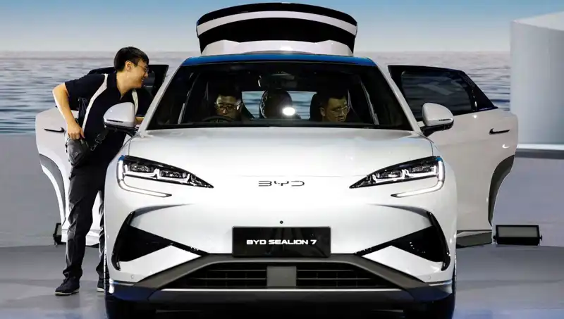 BYD: Tesla’yı Geride Bırakan Satış Devrimi ve Psikolojik Etkileri