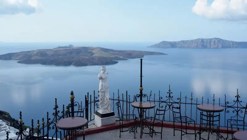 Santorini'nin Geleceği Tehlikede: Ada Sulara Gömülme Riskiyle Karşı Karşıya
